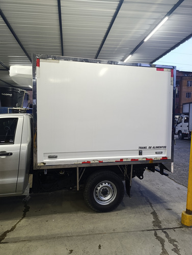 Furgon Refrigerado Con Solo 2.000 Km De Uso.