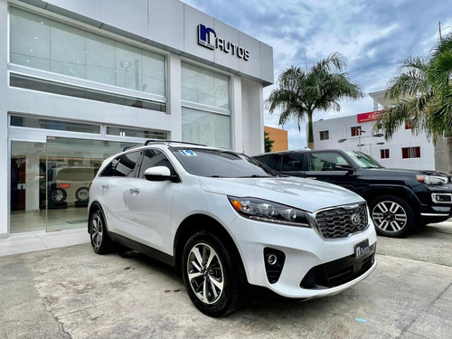 Kia Sorento Ex Clean Carfax