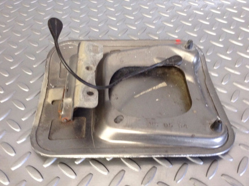 Tapa Exterior Toma Gasolina Dodge Magnum Mod 05-08 Original