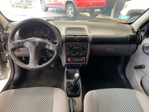Chevrolet Corsa 1.6 Classic