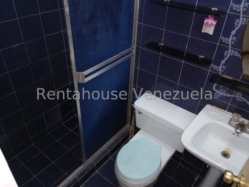 Casa En Venta, Los Dos Caminos #25-6381