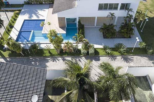 Casa Com 4 Suítes À Venda, 190 M² Por R$ 700.000 - Pedra - Eusébio/ce - Ca0296