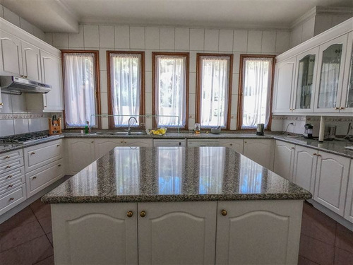 Imagen 18 de 30 de Casa En Venta En Las Condes