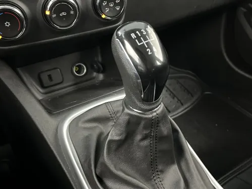 New Tracker Ls Turbo 1.2 5p Kxu097