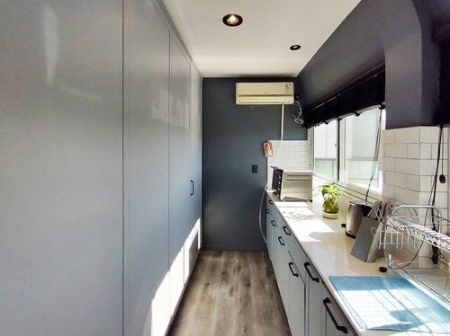 Imagen 9 de 30 de Departamento 4 Ambientes Con Doble Circulación Reciclado A Nuevo - Espacio Guarda Coche Y Amplia Baulera - Excelente Estado En Belgrano