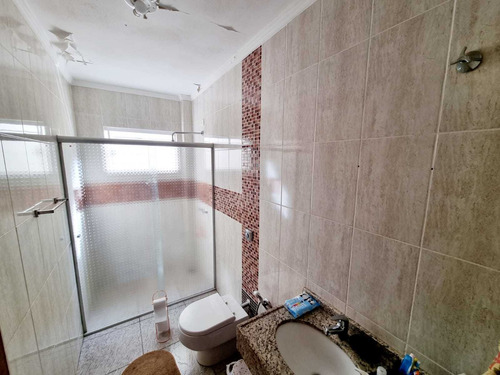 Imagem 18 de 29 de Casa Residencial 4 Dormitórios Sendo 2 Suítes, Área De Lazer Com Churrasqueira, 220 Metros De Área Útil, Excelente Localização No Bairro San Remo - Pr - Ca1413_gprdo