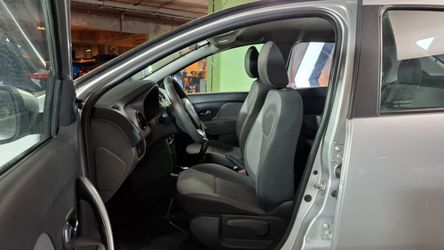 Renault Logan 1.6 Expression