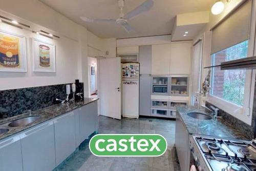 Imagen 8 de 29 de Casa De Diseño En Venta En Cc Mayling