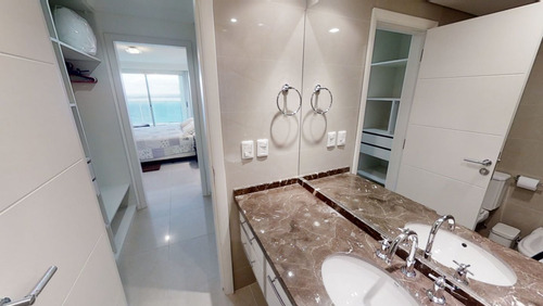 Imagen 17 de 25 de Casino Tower Planta Especial 4 Suites Financia O Permuta Usa (ref: Psd-7613)