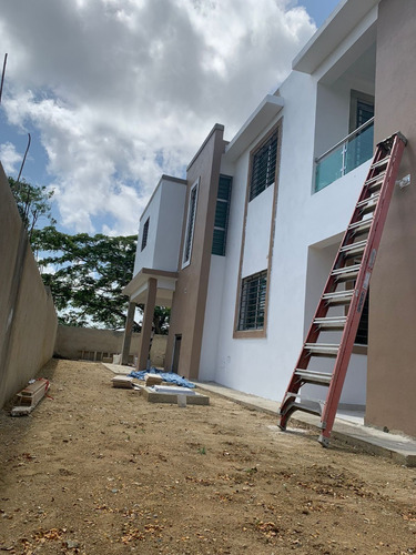 Imagen 10 de 29 de Casa Nueva En Proyecto Cerrado