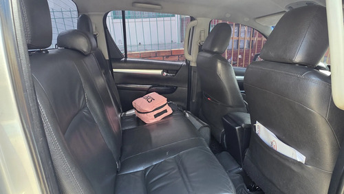 Toyota Hilux 2.4l
