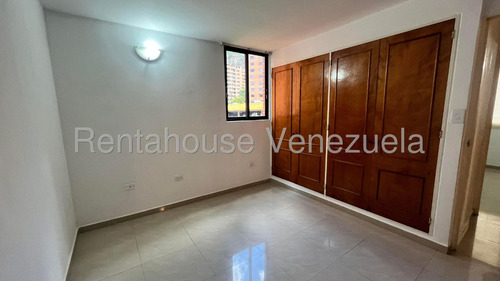 Apartamento En Alquiler Colinas De La Tahona Mls #25-14026
