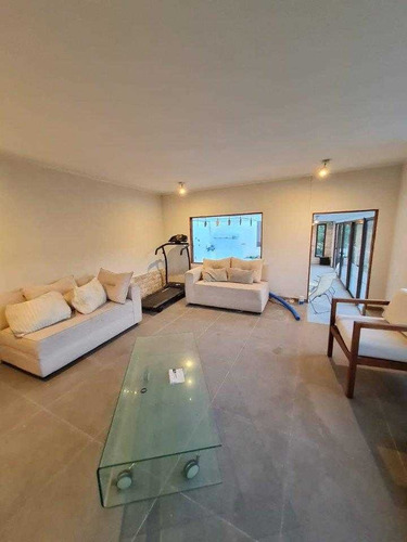 Casa Parque En Condominio, Craighouse - Santiago College