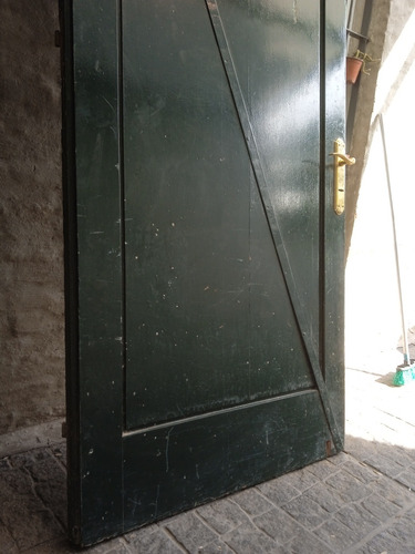Puertas Puerta Exterior Frente Madera Maciza 226x105 (Usado)
