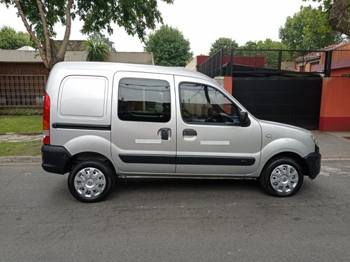 Imagen 7 de 15 de Renault Kangoo Nafta 1.6 Confort 5 Asientos 2 Pcl Año 2016