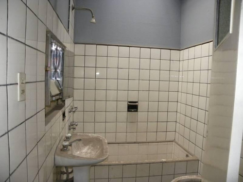 Imagen 5 de 13 de Casa A La Venta Con Muy Buena Ubicación Y Amplio Terreno