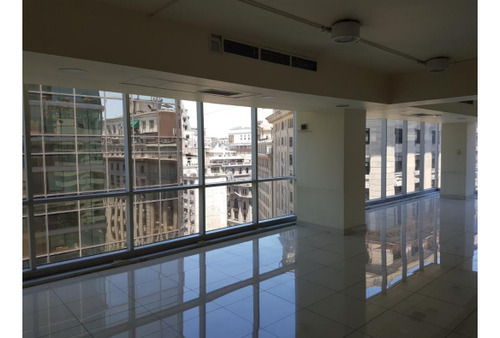 Oficina En Arriendo De 5 Privados En Santiago