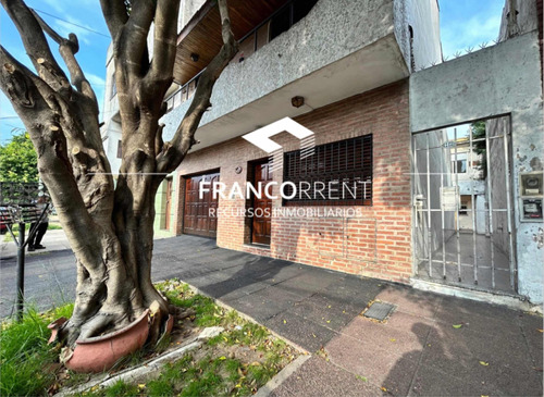 Venta Casa En Ph - 2 Departamentos - Ideal 2/3 Familias - Caseros