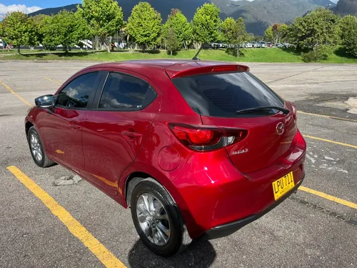 Mazda 2 (2) (fl) Touring Mt 1500cc 6ab