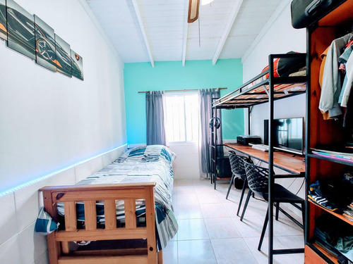 Casa 4 Ambientes En Venta En Bosques Con Pileta