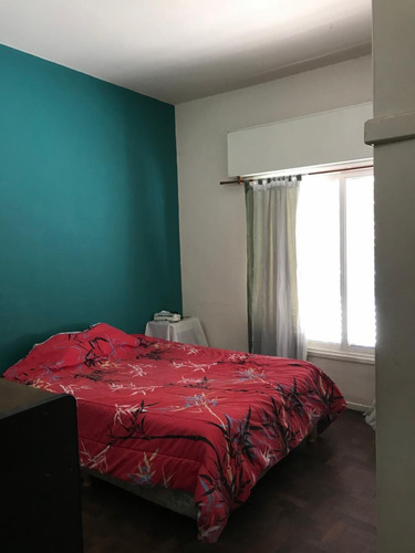 Imagen 8 de 14 de Casa - Venta - La Tablada - 4 Ambientes Con Garaje