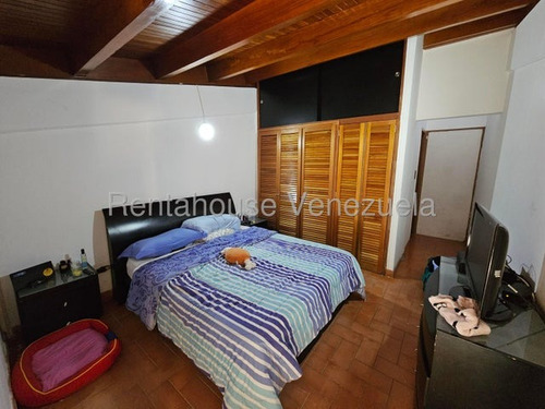Casa En Venta Con Excelente Distribución Ubicada En El Marques 25-17855