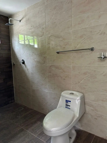 Casa En Venta En Nuevo Coapexpan, Xalapa, Veracruz De Ignacio De La Llave C.p. 91073