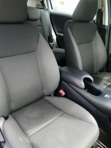 Imagen 11 de 15 de Honda Hr-v 2019 1.8 Uniq Cvt