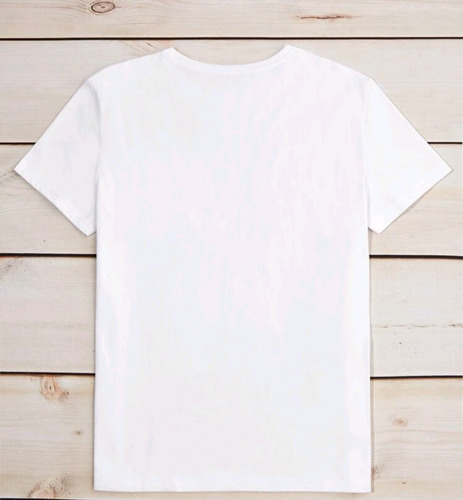Polera De Cuello Redondo Con Estampado, Corazón Y Letras