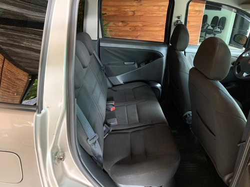 Fiat Idea 1.8 Elx Flex 5p