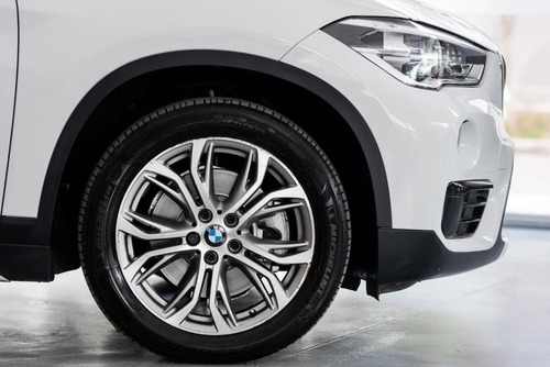 Bmw X1 2.0 Sdrive 20i Sportline 192cv - Car Cash