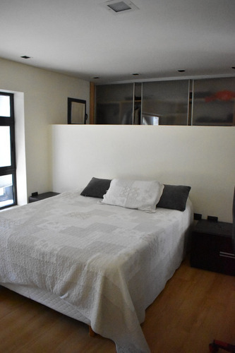 Casa En Venta En Abril Club De Campo