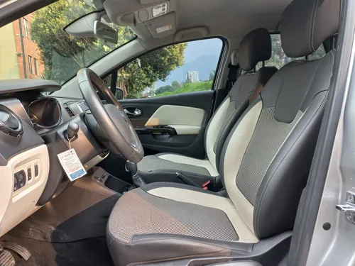 Renault Captur 2.0 Intens Automática
