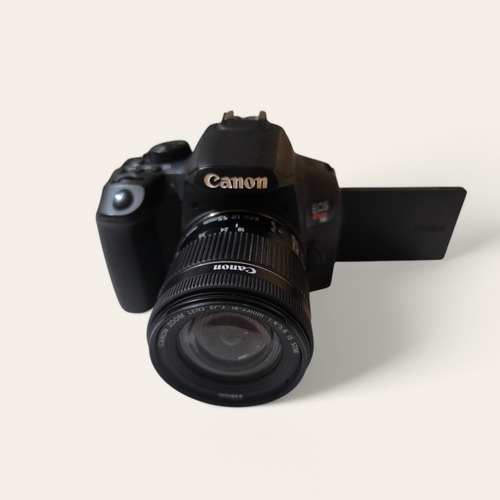 Canon Eos Rebel T8i - 18-55mm/ Negro