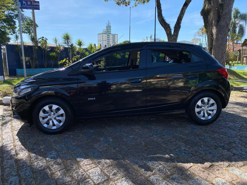 Chevrolet Onix 1.0 Lt 5p