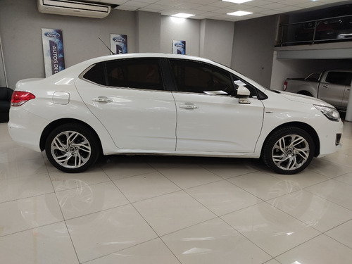 Imagen 9 de 15 de Citroën C4 Lounge 1.6i Thp 163 Exclusive Pack Select 2014