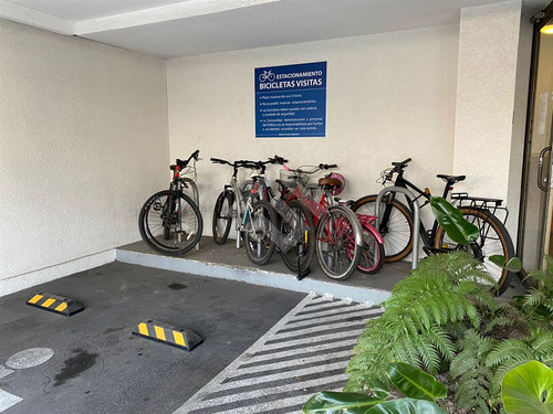 Departamento En Venta De 2 Dorm. En Ñuñoa