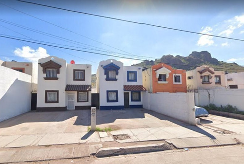 Casa En Venta En Guaymas Sonora Calle Mar Del Norte, De Recuperación Bancaria. Fm17