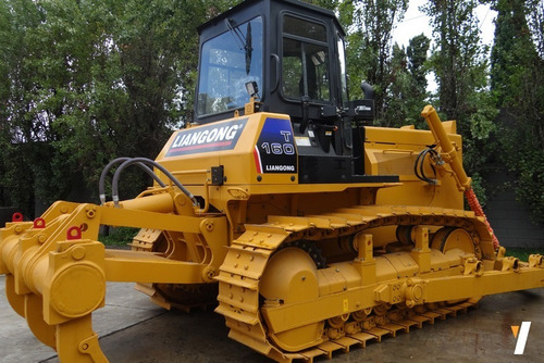 Topadora T160 Liangong Peso Operativo: 16.800 Kg