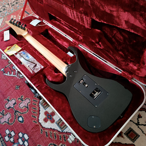 Ibanez Prestige 2550z Japon (jackson, Charvel, Kramer, Ltd) Diestro Negro Palo De Rosa (Usado)