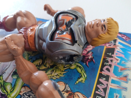 Figura Motu Master Of The Universe He Man Battle Armor Vin (Usado)