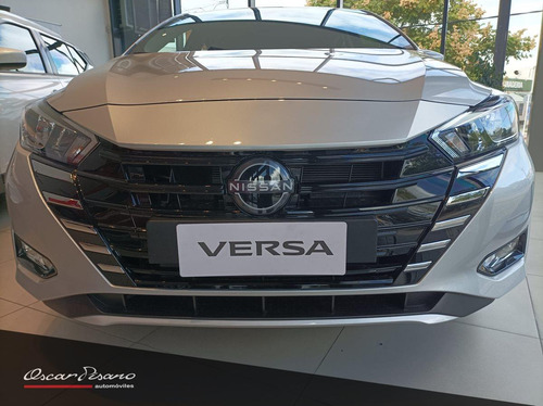 Nissan Versa Advance Automatico