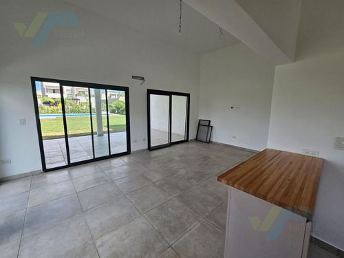Casa En Venta 4 Amb. - Barrio Cerrado San Pablo Financiación Propia