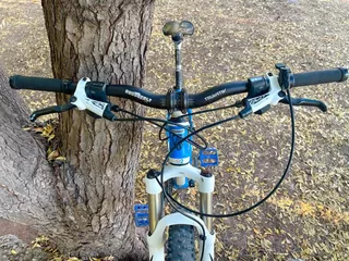 Bicicleta Trek Garyficher R29