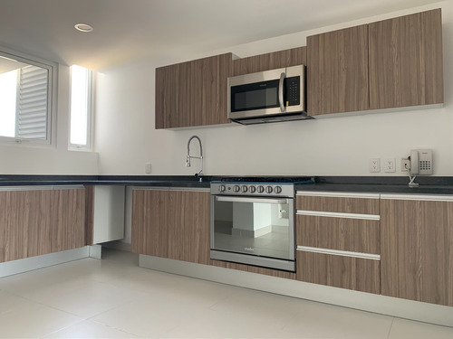 Imagen 19 de 30 de Departamento Con Terraza A La Venta En Five Bosque Real