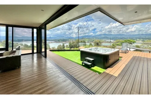Finca De Lujo Guatapé Con Embalse - Se Vende