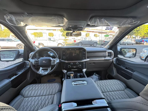 Ford Lobo Platinum Plus