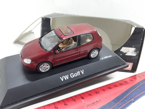 Schuco 1/43 Volkswagen Golf V 3 Puertas 2008 