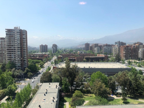 Imagen 15 de 19 de 2 Privados + Amplia Recepción + Estacionamiento
