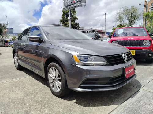 Volkswagen Jetta Comfortline Sedan Sec 2,0